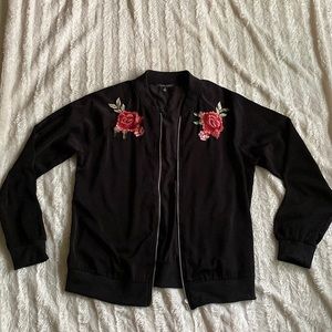 Black bomber jacket zip up with rose details 2 front pockets size M lightweight